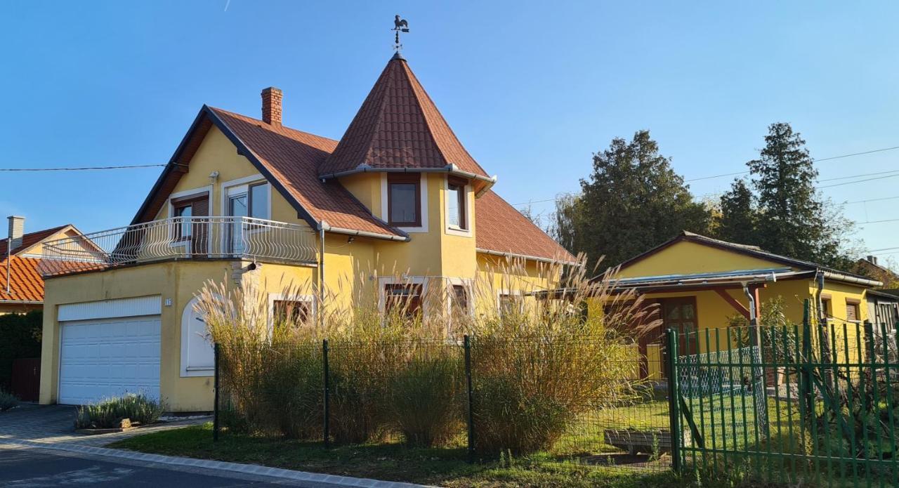 Hajas Família Kiadó Szobák Balatonmáriafürdő Exterior foto